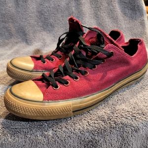 Converse Chuck Taylor Men's Chucks, size 12 Burgundy